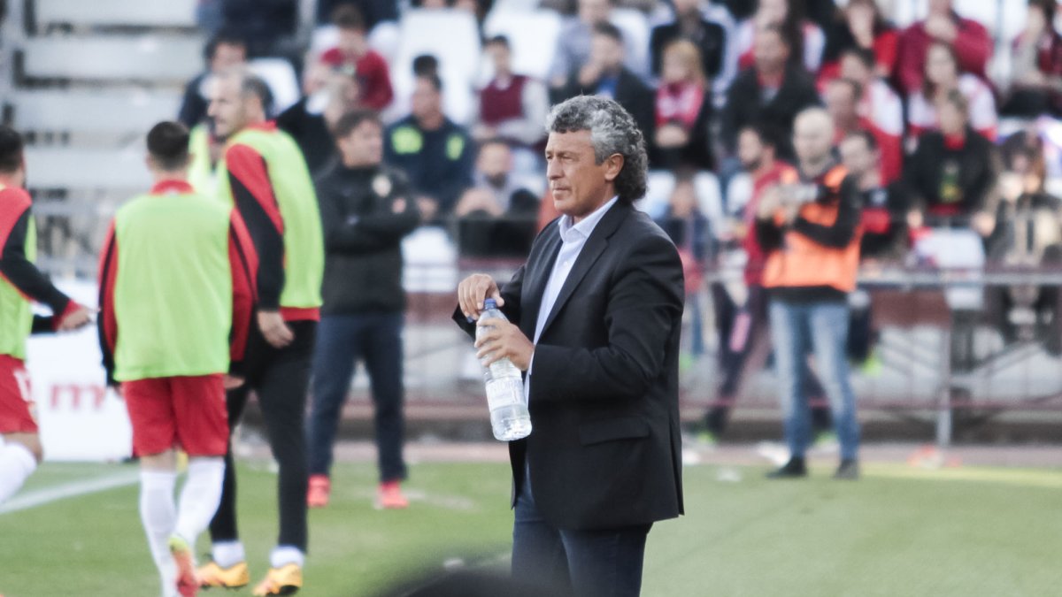 Si Goro dice que no tenemos tanto hay que estar preocupados.