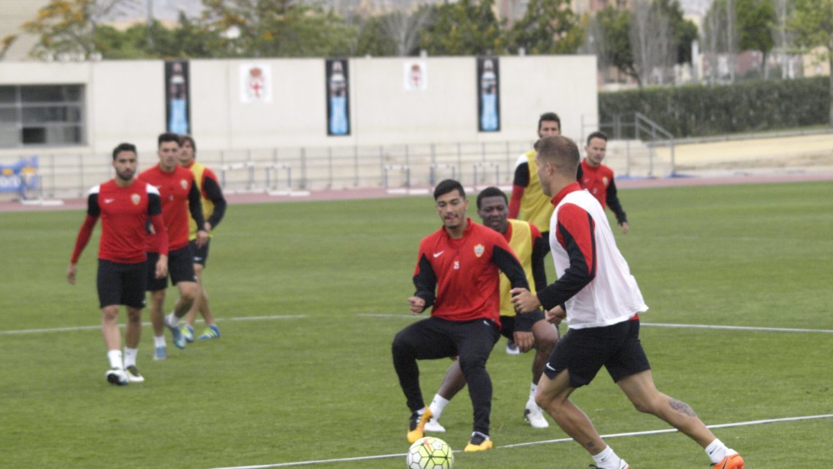 Último entrenamiento de los rojiblancos.