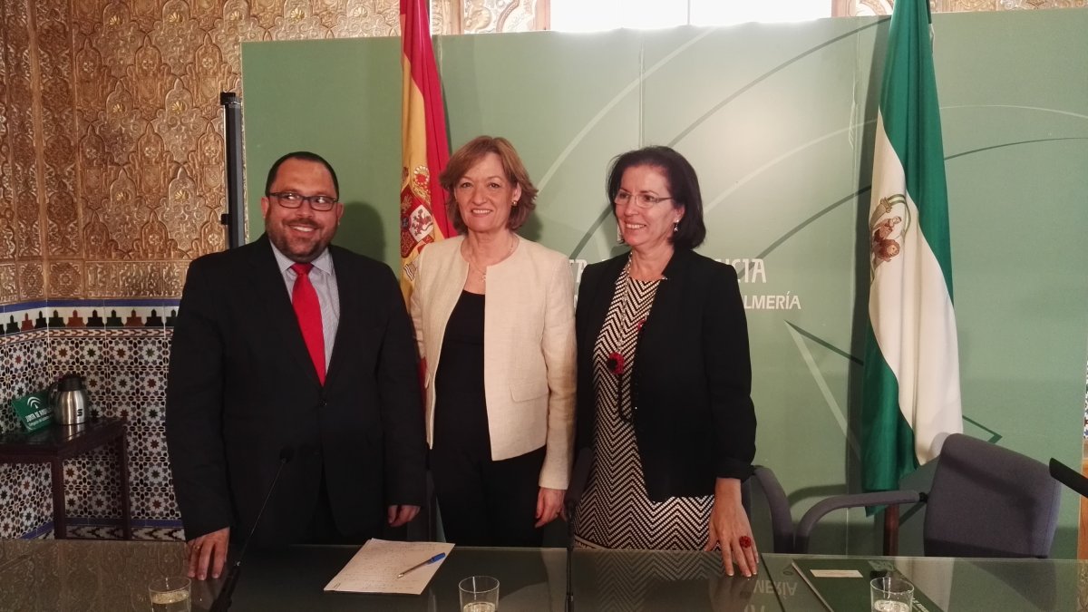 Ortiz presentó a Rafael Peral como nuevo secretario general de Agricultura