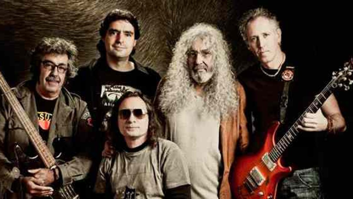 Los Suaves ofrecerán en Adra su última actuación en la provincia.