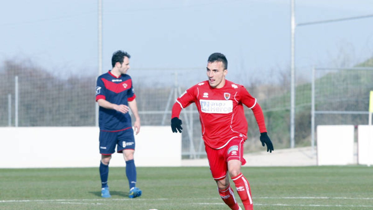 Luis Valcarce se quedará en la grada.