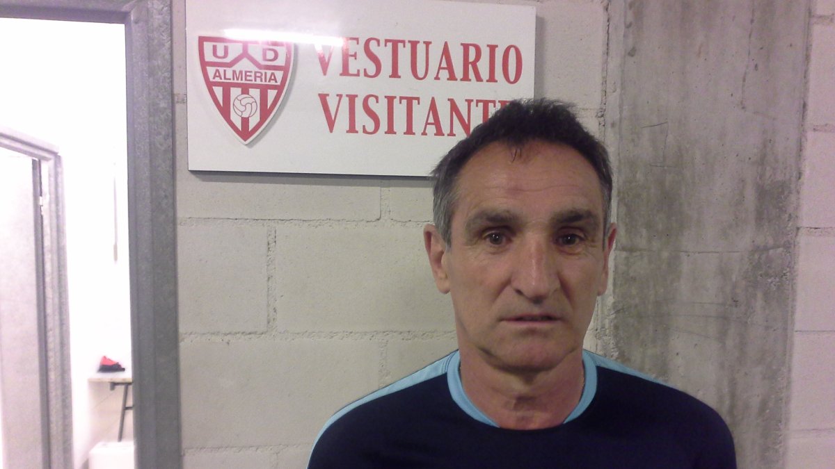 Iñaki Garai, en la puerta del vestuario del Mediterráneo.