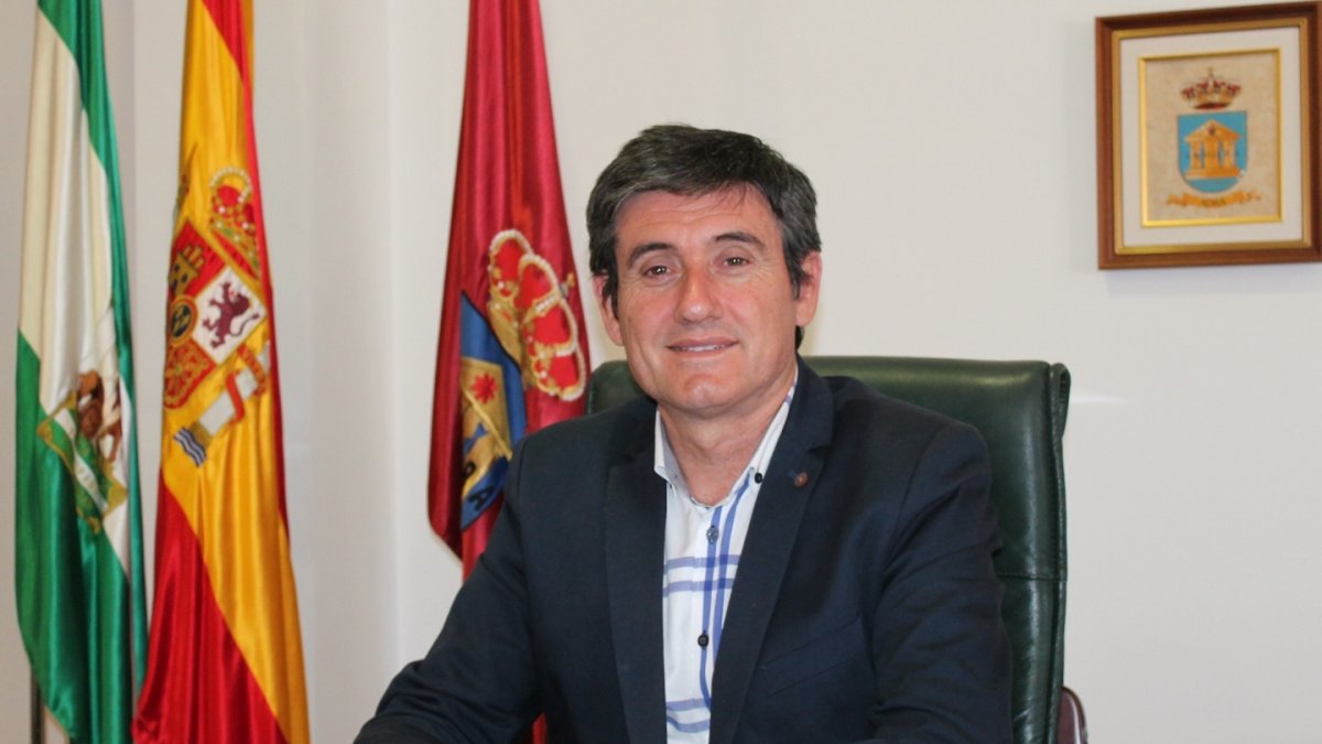 El alcalde de Adra, Manuel Cortés.