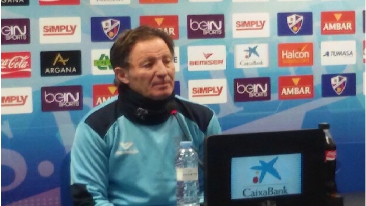 Anquela, entrenador del Huesca.