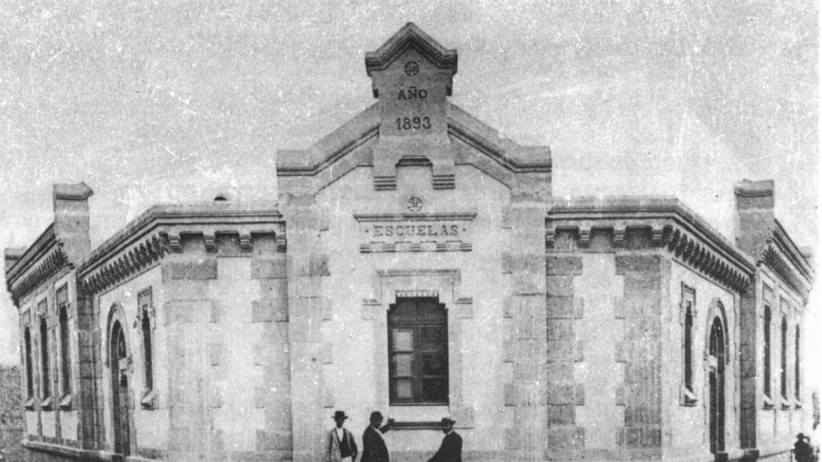 Las escuelas del barrio de Los Molinos estaban junto a las casas de la Misericordia.