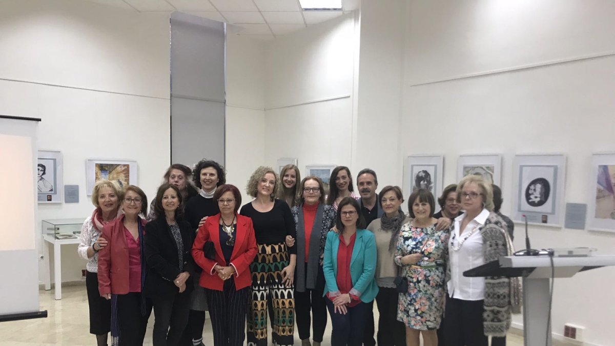 Apertura de la muestra basada en ‘Mujeres de fábula’.