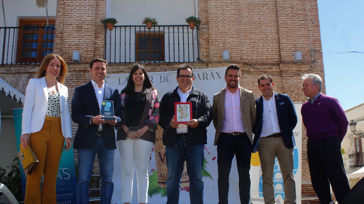 Sonia Cabrera, Javier Aureliano García, Almudena Morales, Antonio Jesús Rodríguez, Agustín Cabrera, José Antonio Ramos y Justo Sánchez.