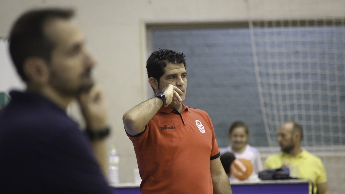 Raúl Fernández.