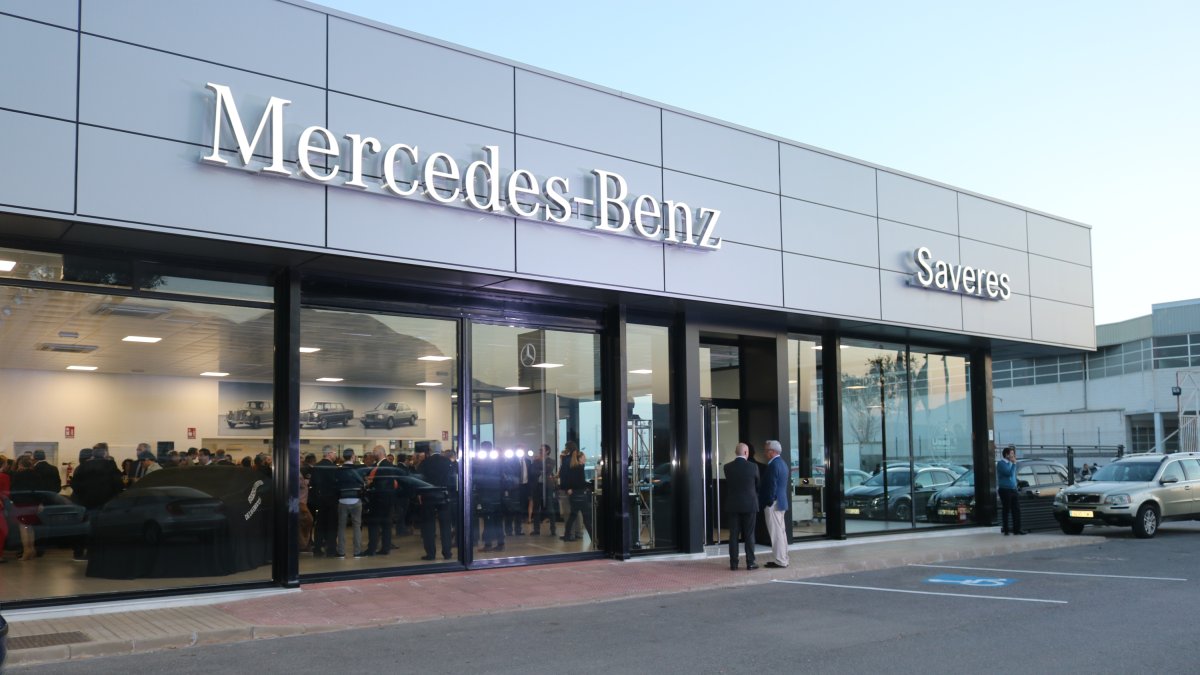 Fachada de Veyresa , que amplía y mejora sus instalaciones