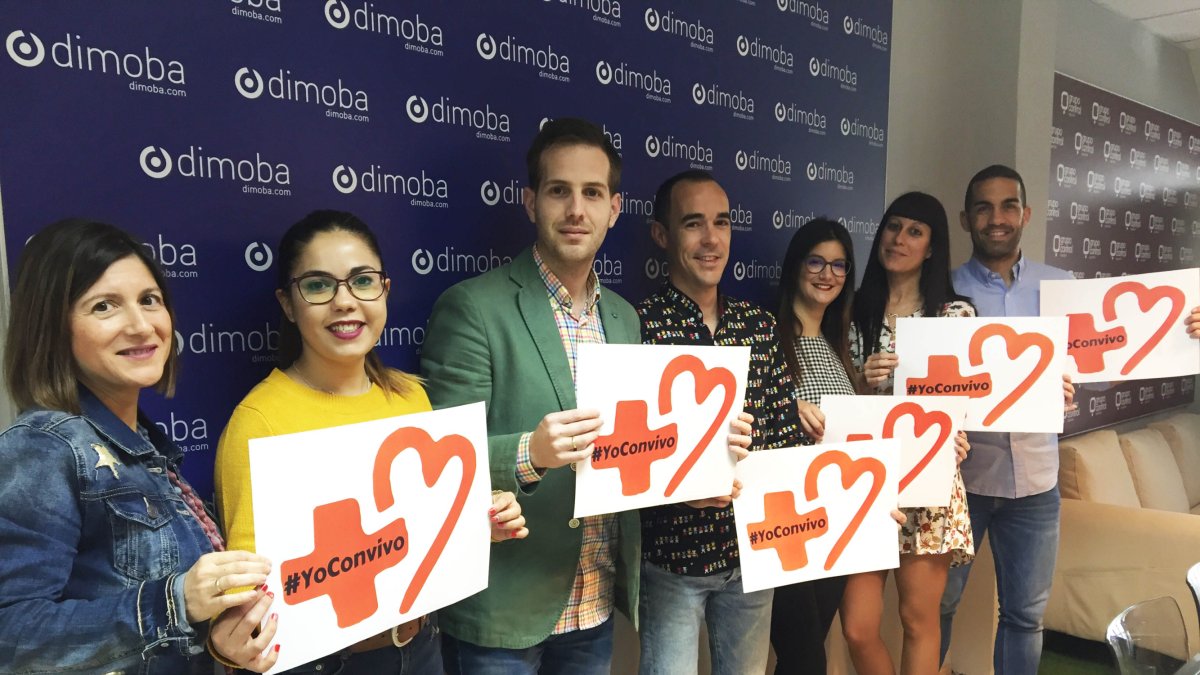 Trabajadores de Dimoba y Grupo Control.