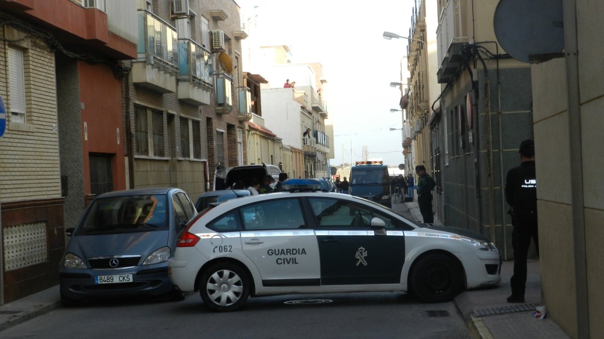 Dispositivo de la Guardia Civil en el lugar del crimen