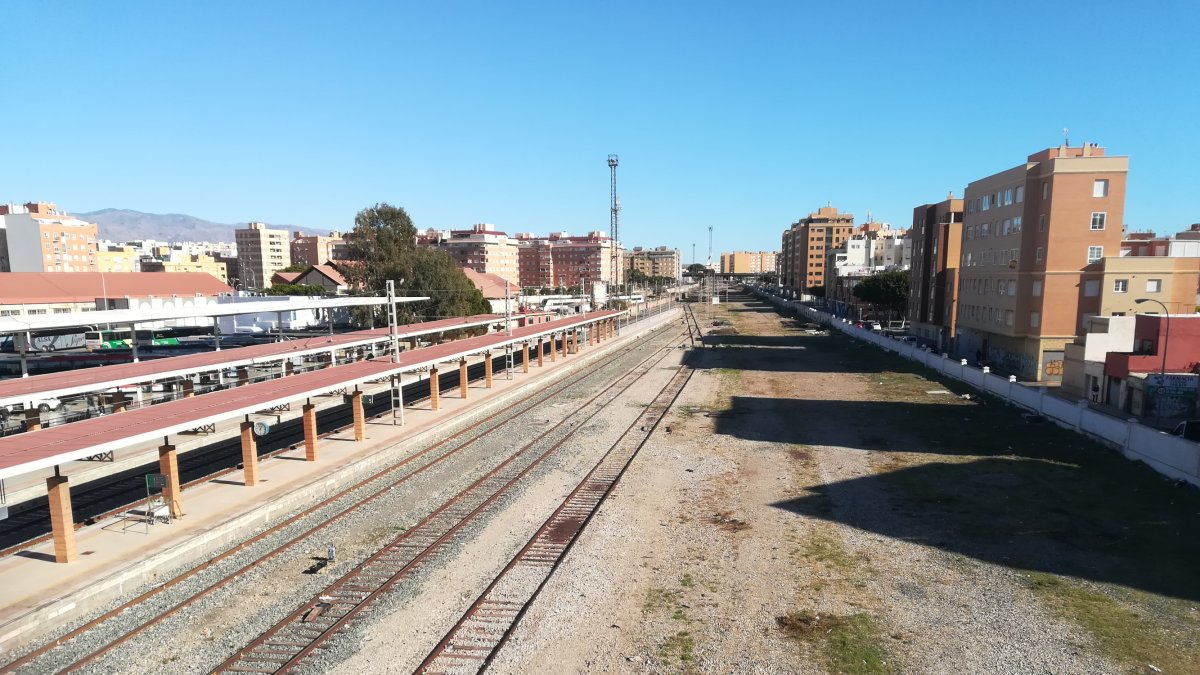 Espacio por el que crecerá la Carretera de Sierra Alhamilla. La voz