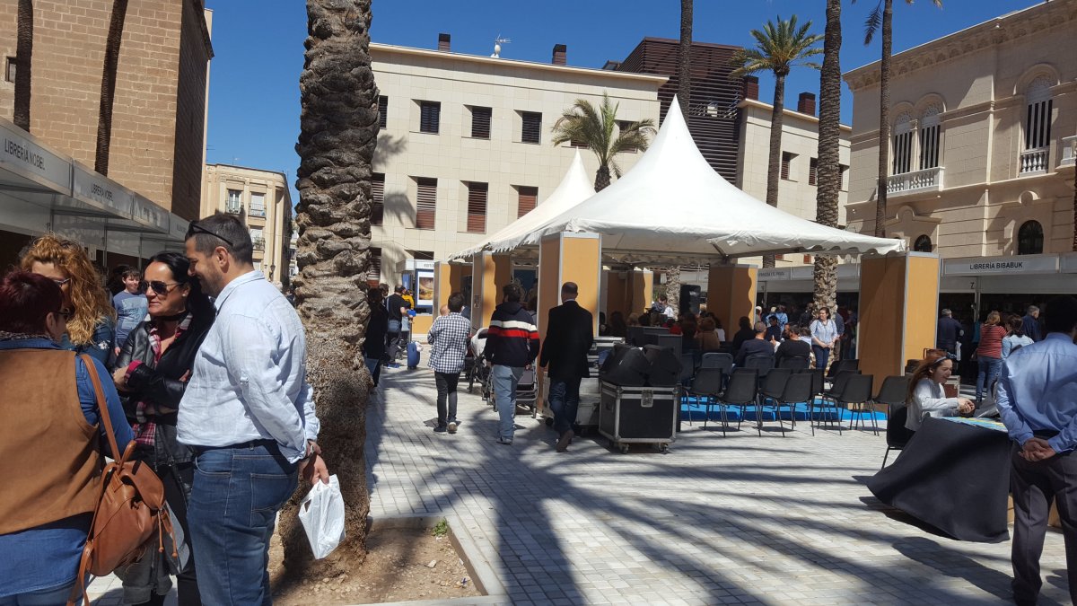 La Catedral ha acogido a un gran número de almerienses esta mañana.