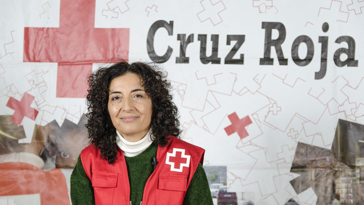 María del Mar Pageo está vinculada a Cruz Roja desde hace más de tres décadas.