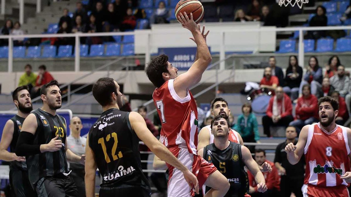 Roberto Rueda apuesta por acabar arriba.