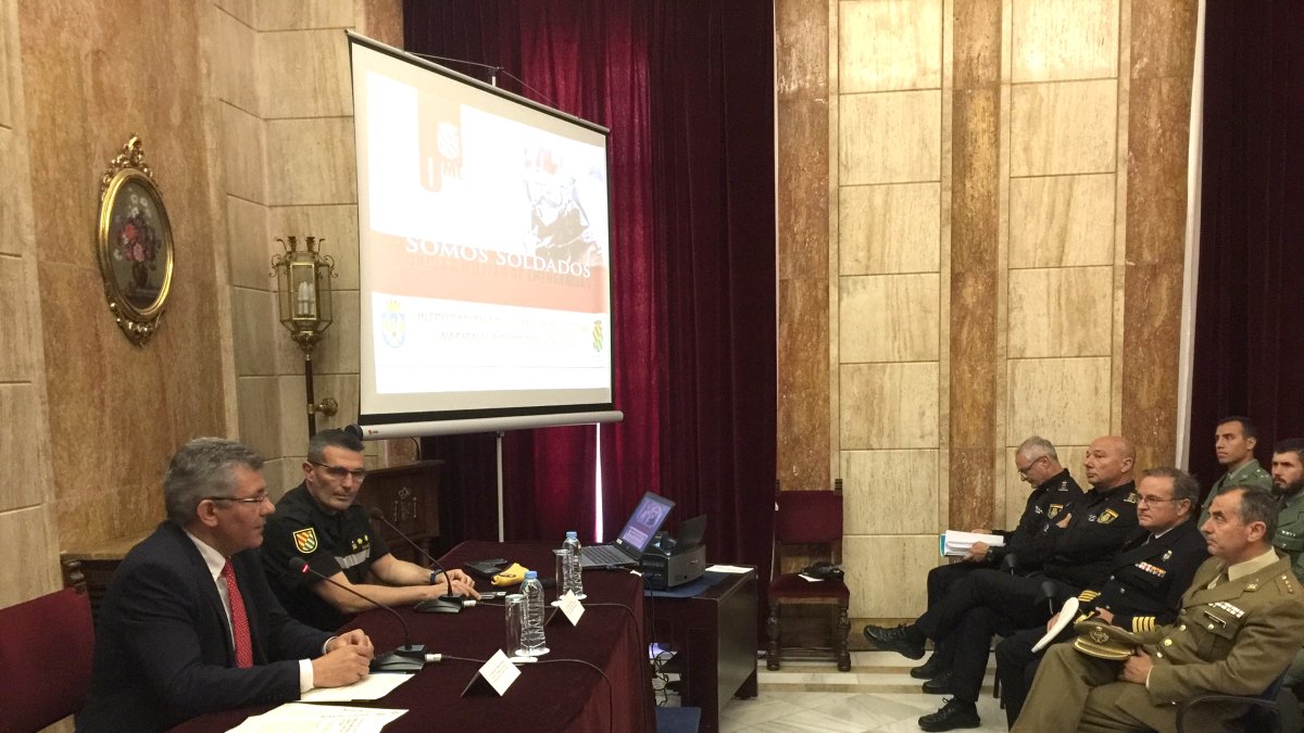 Conferencia del Isaac López en la Subdelegación del Gobierno en Almería