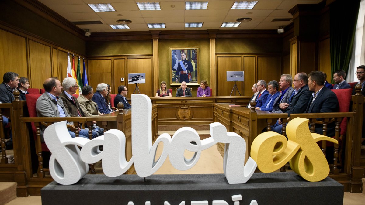 Presentación de la delegación almeriense que viaja a Madrid