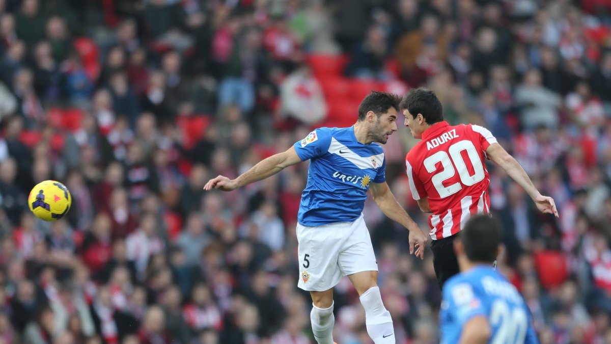 Trujillo en un Athletic-Almería en Primera.