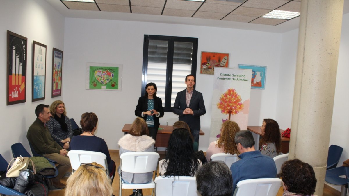 Presentación de las nuevas matronas incorporadas en el Distrito Poniente.