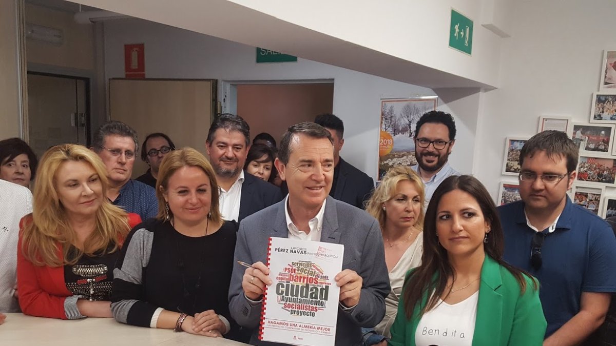 Pérez Navas, esta tarde en la sede del PSOE.