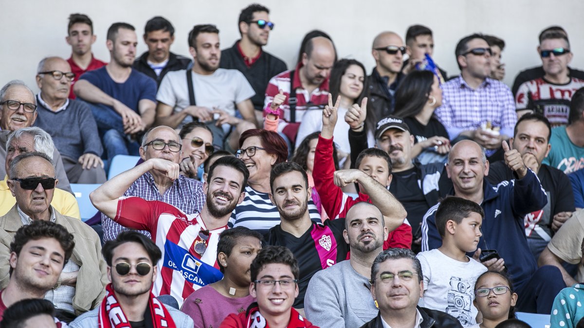 El día del partido ante el Barça B hubo un gran ambiente.