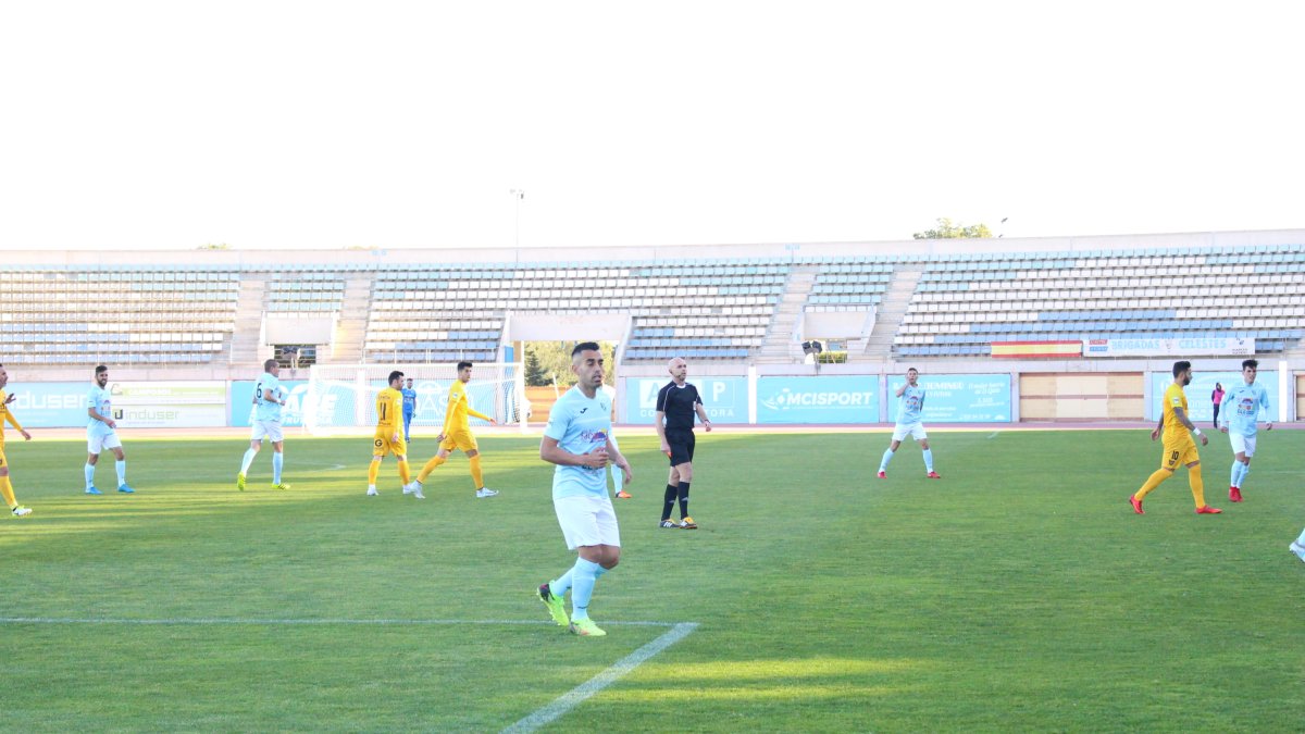 Pino volverá a comandar el ataque celeste.