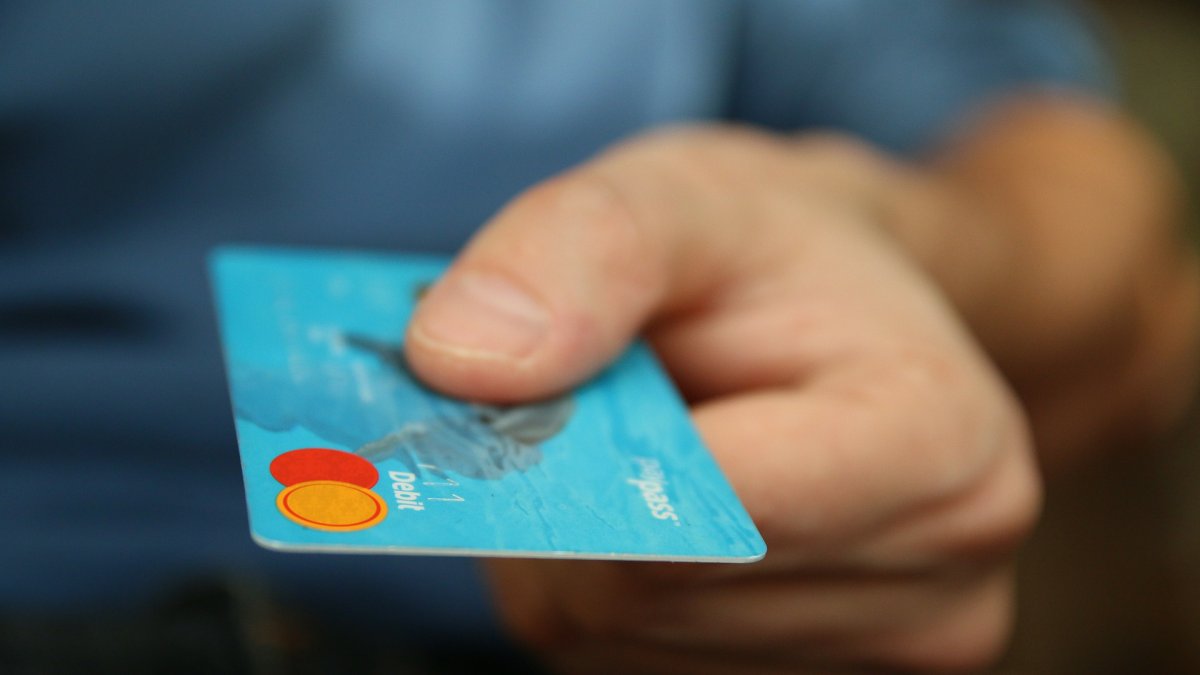 La operación ha detectado el uso fraudulento de unas 300 numeraciones de tarjetas de crédito.
