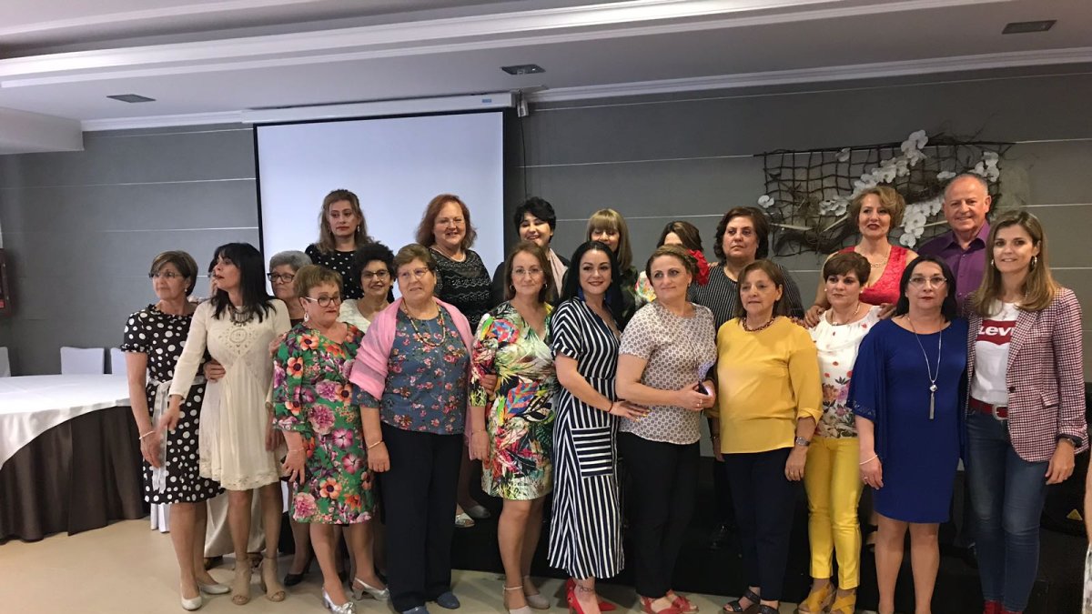 Comida de convivencia de la Asociación Alfiel en El Ejido.