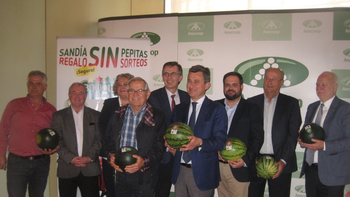 Foto de \'equipo\' de Anecoop.