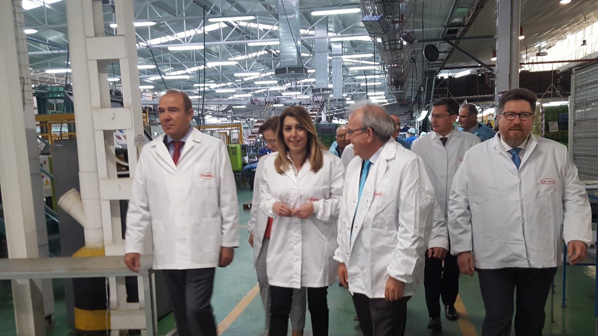 Susana Díaz, durante su visita esta mañana a Vicasol.