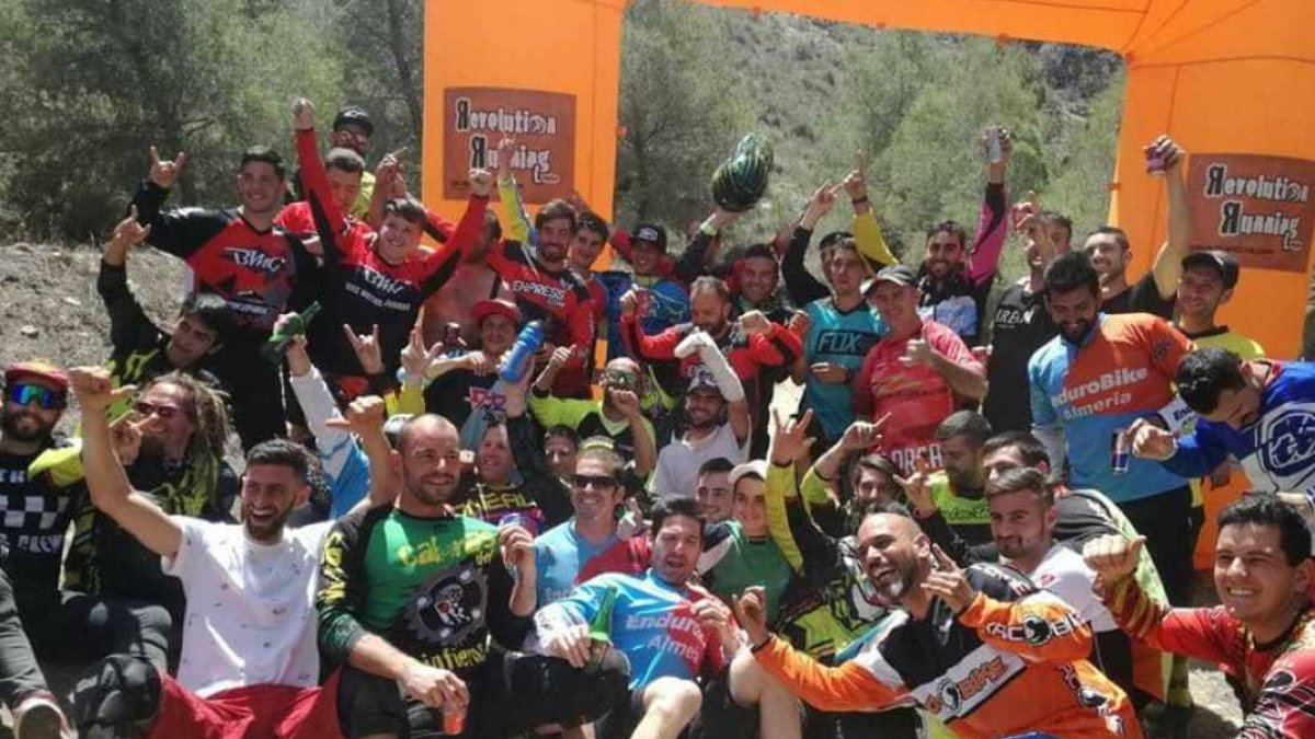 La gran familia del pedal en Huércal-Overa.