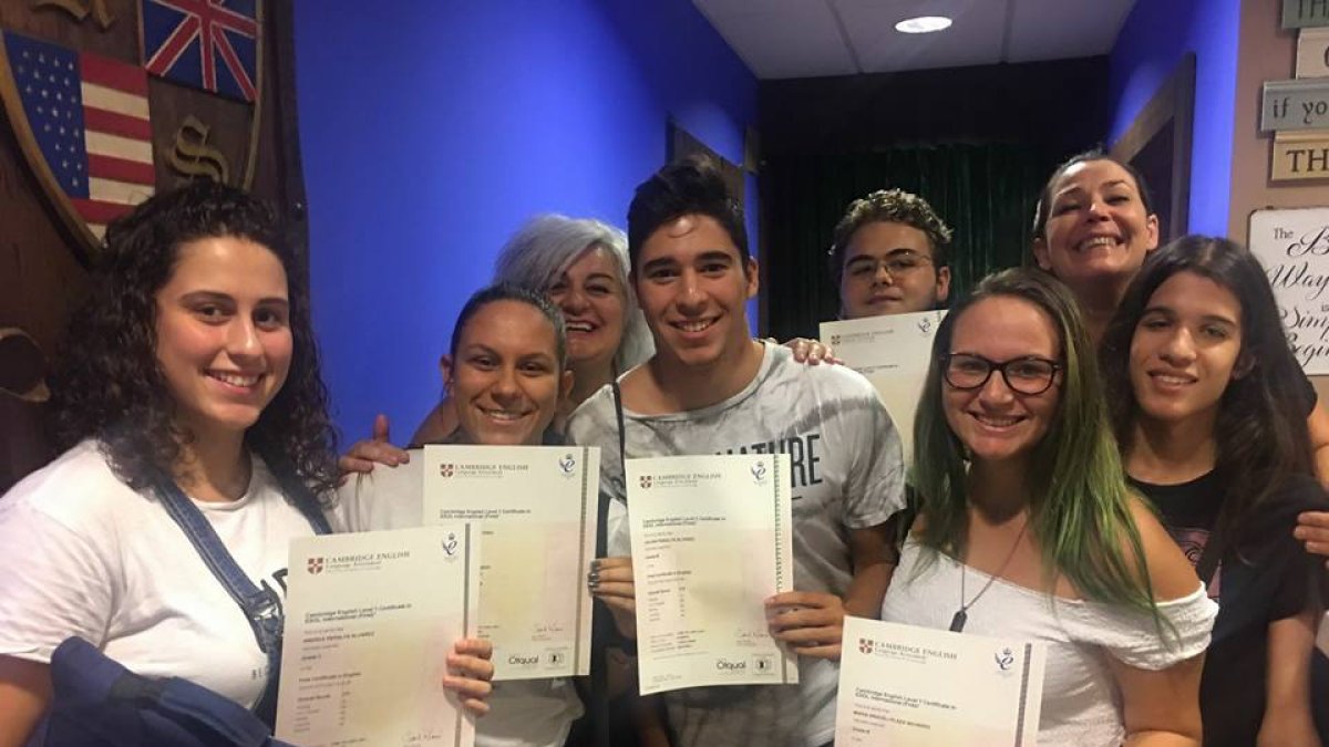 Los aprobados son la tónica habitual en esta academia.