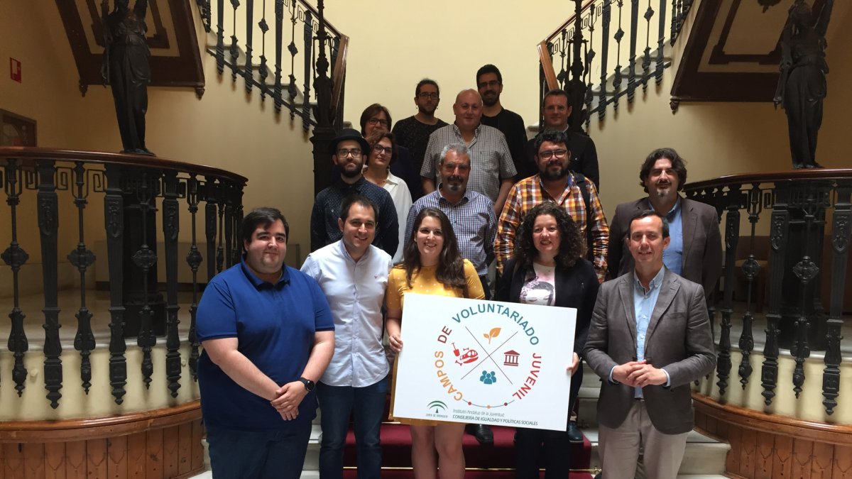 Presentación de los campos de voluntariado juvenil que se celebrarán este verano.