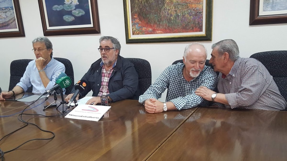 Comparecencia de la Mesa esta mañana.