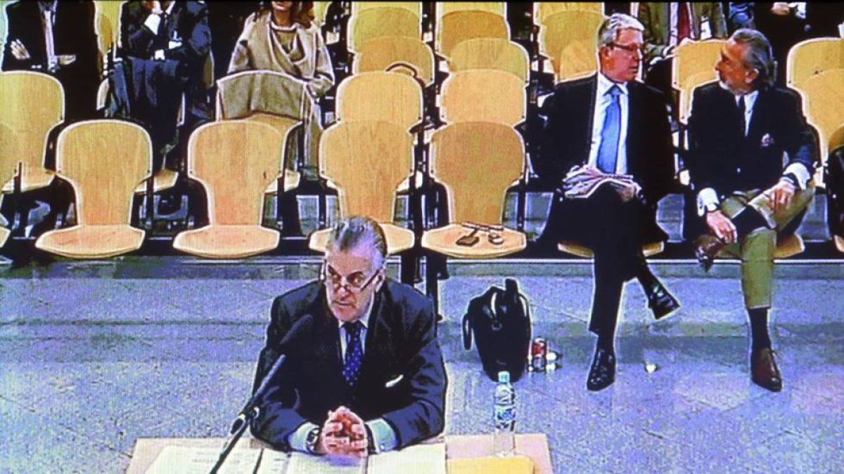 El extesorero del PP, Luis Bárcenas, durante el juicio.