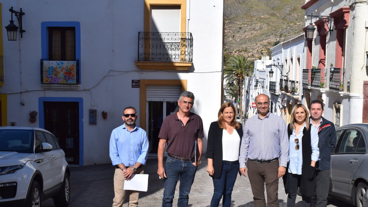 Visita a la Glorieta donde se realizarán las obras.