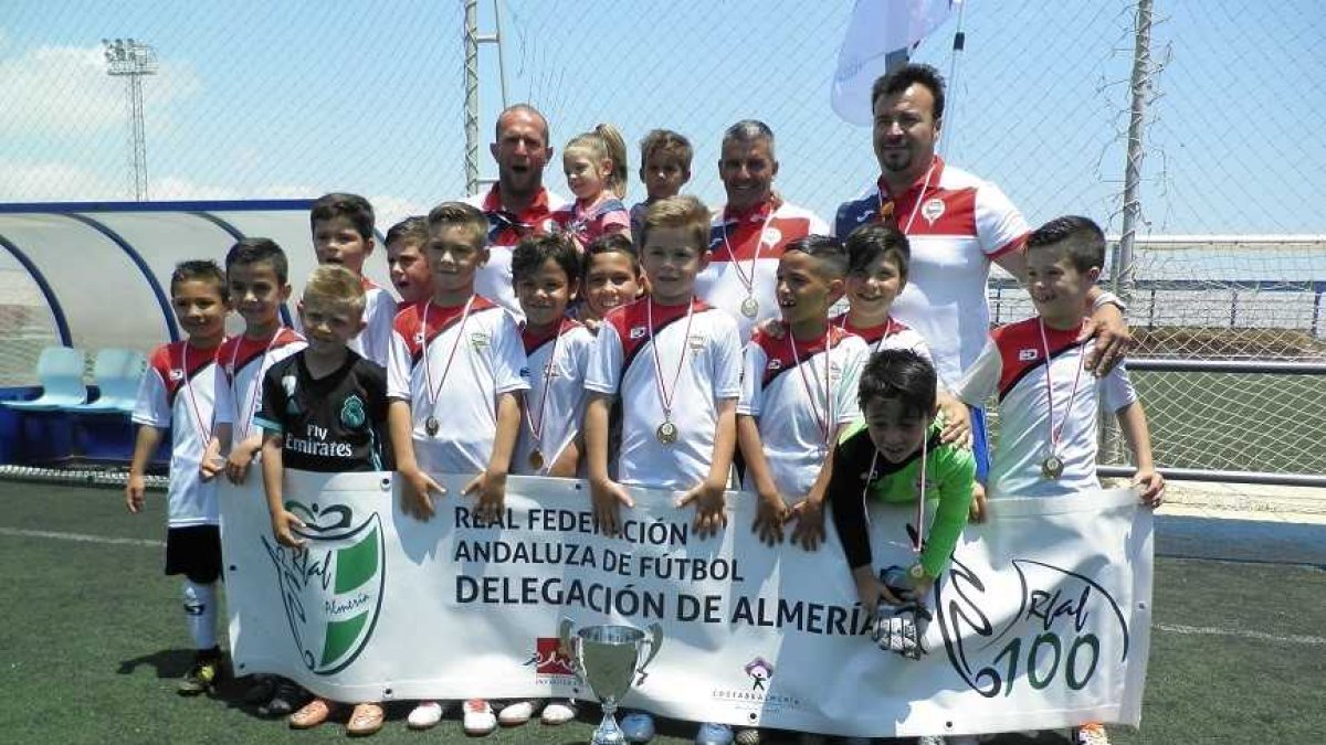 La Cañada sigue fiel a la cita con los trofeos.