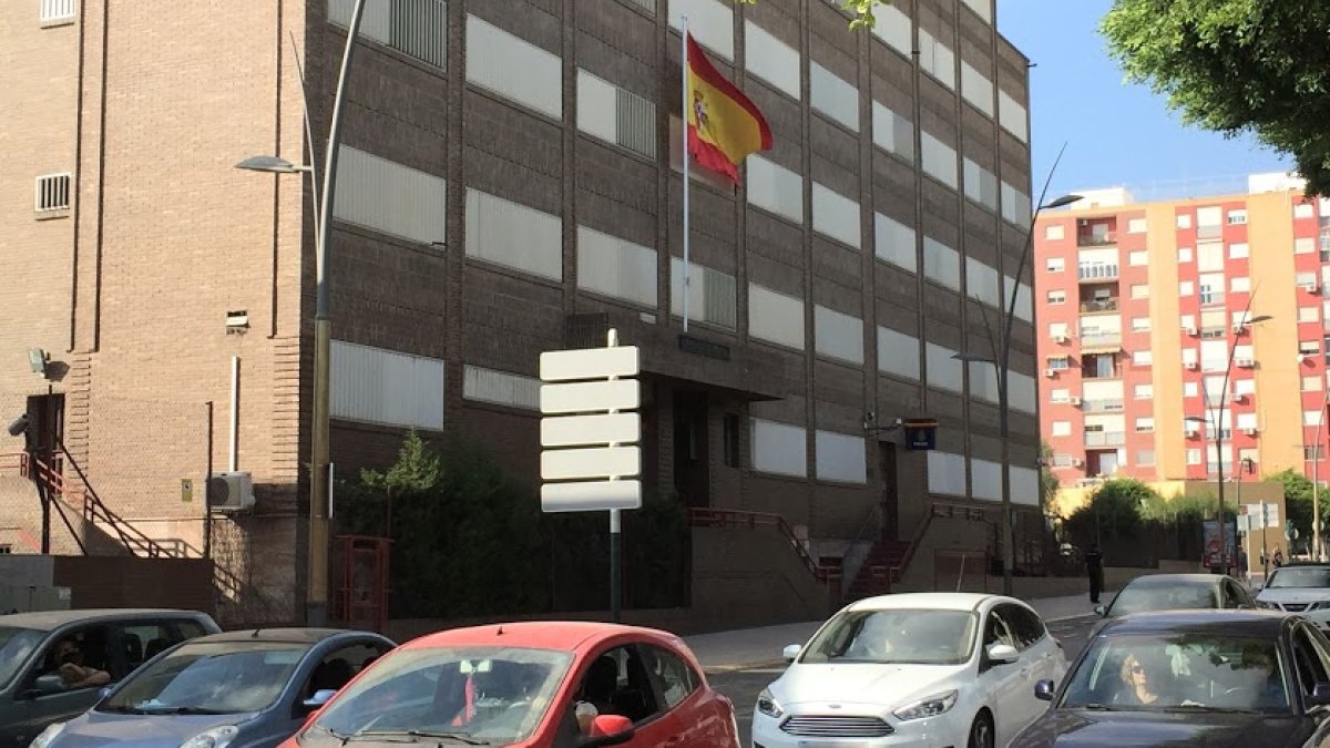 Edificio de la Comisaría de Policía Nacional de Almería