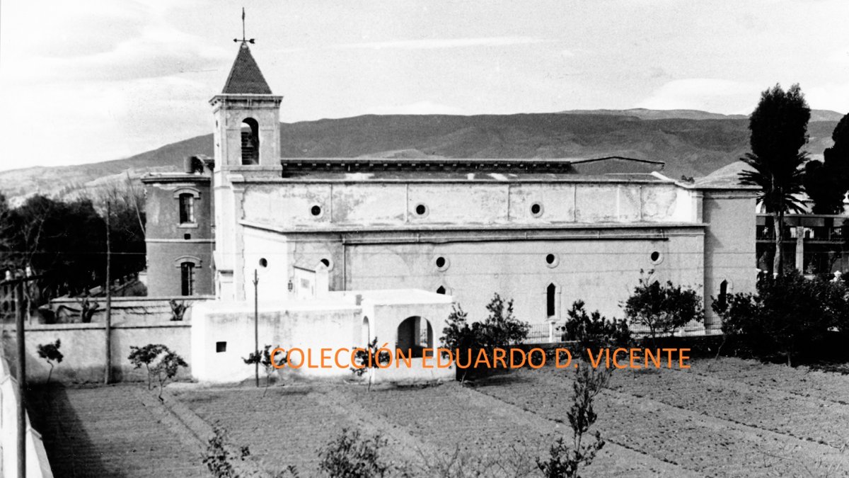 El viejo manicomio del barrio de Los Molinos.