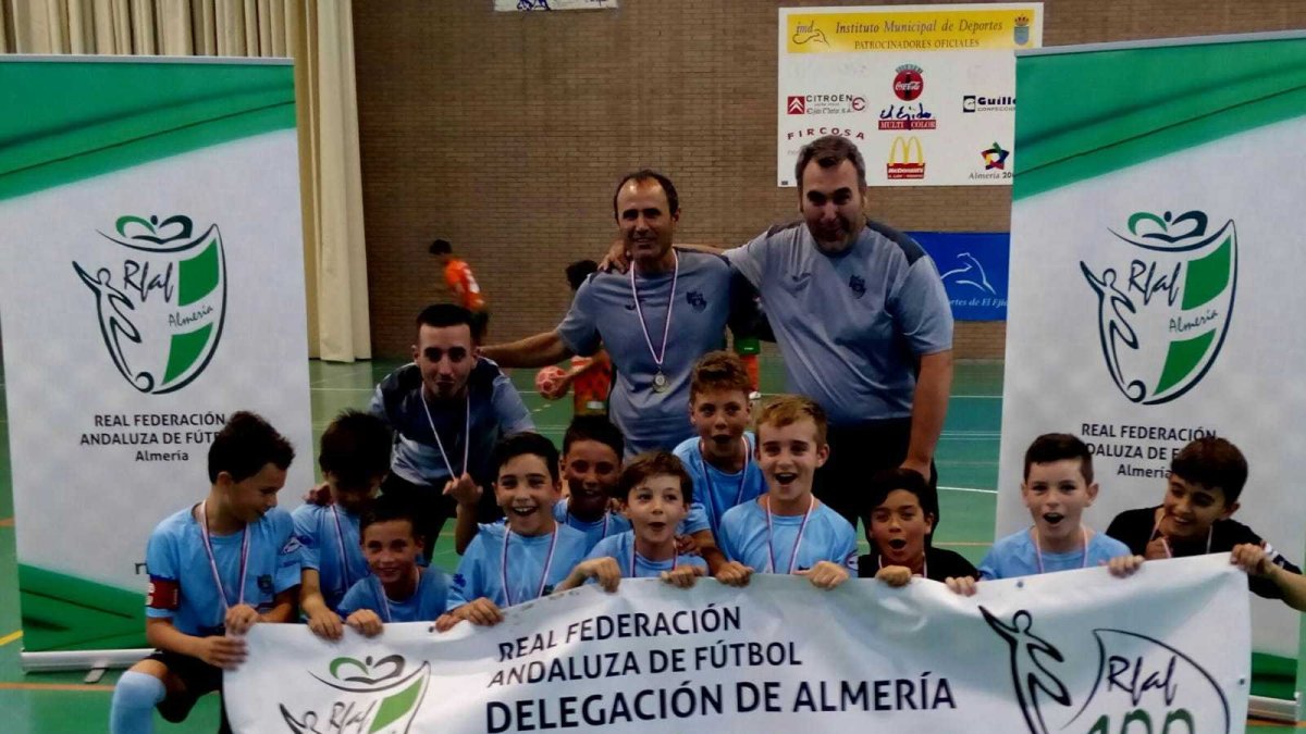 El Ejido se llevó el título en benjamines.