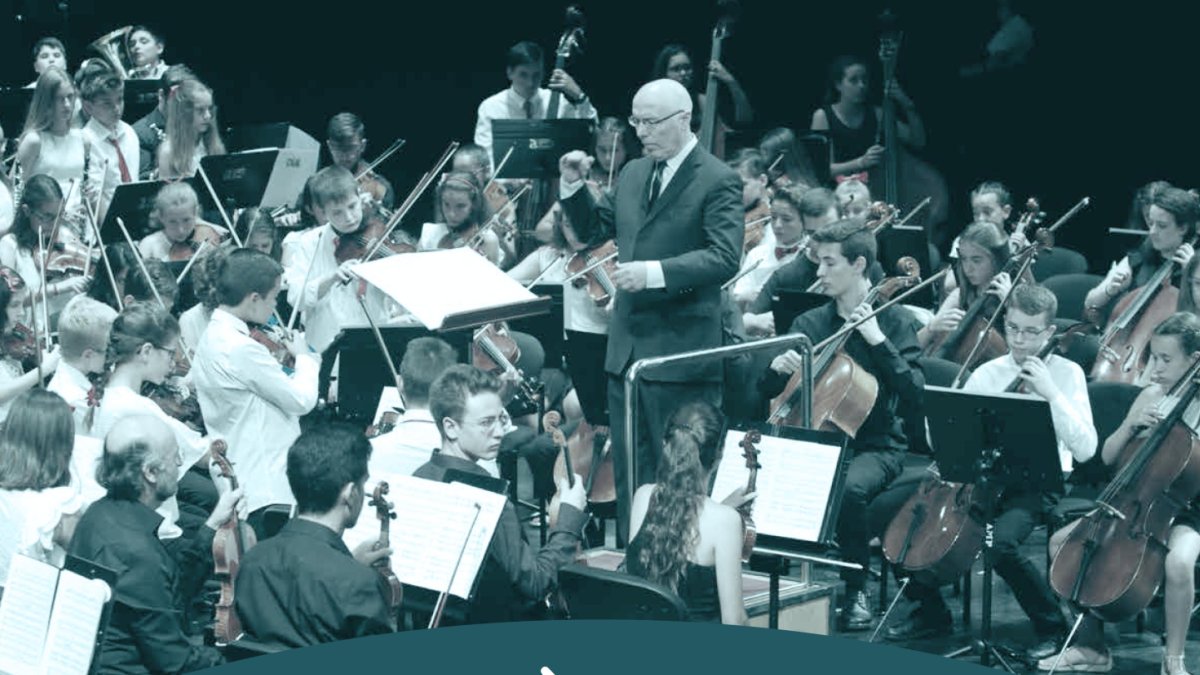 Cartel del concierto de este viernes día 22.