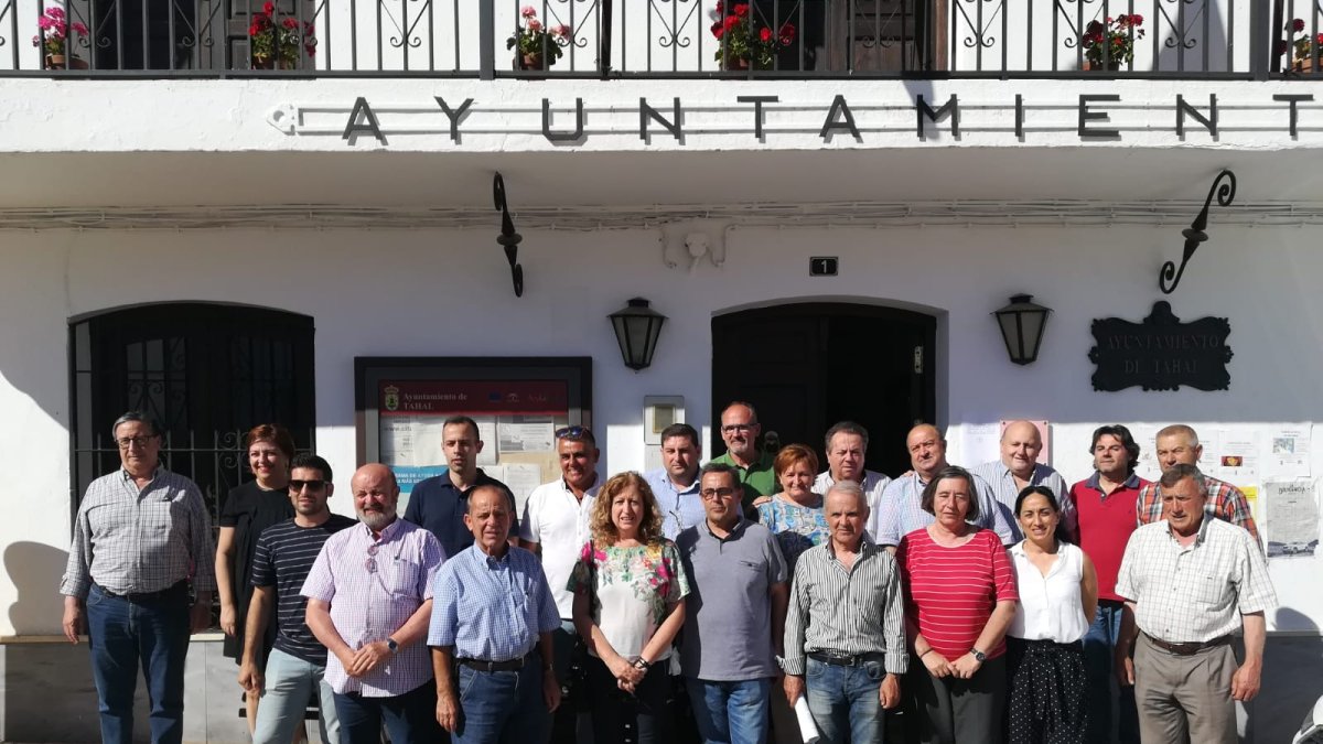 Representantes de los pueblos de la nueva asociación.
