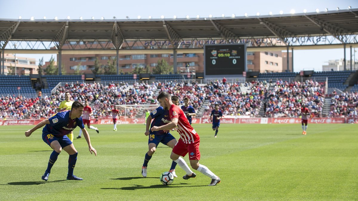 Pozo en el partido ante el filial del Barcelona.