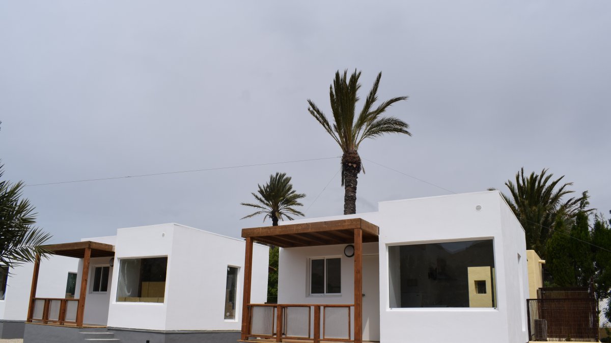 Los bungalows son modernos y espaciosos.