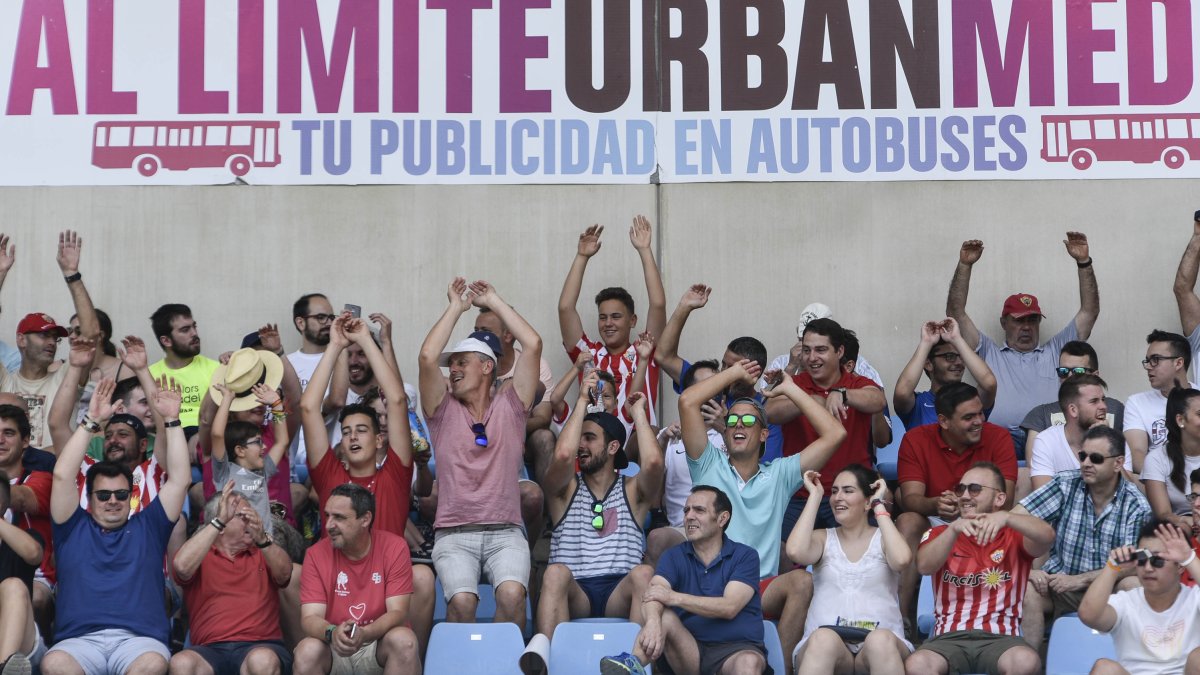 La afición espera el lanzamiento de la campaña de abonos.