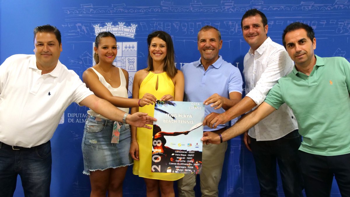 Cartel  de la Copa presentada en Diputación.