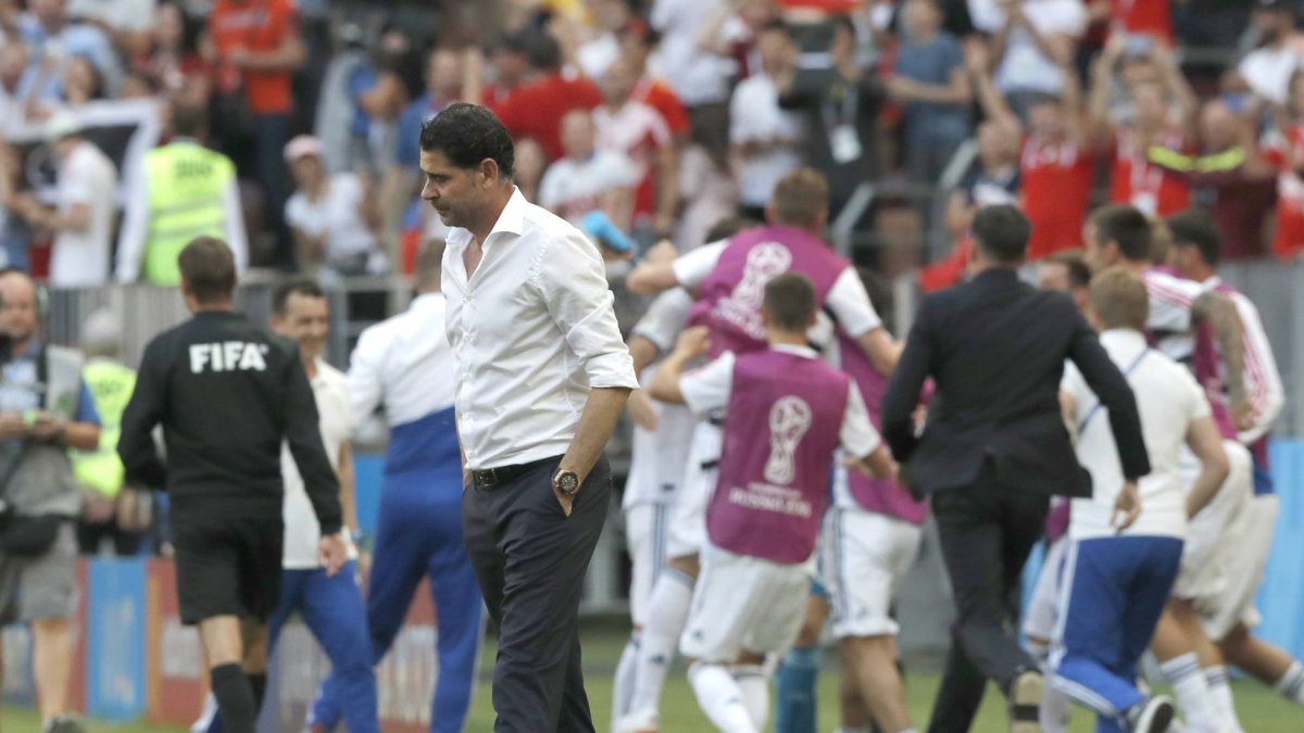 Fernando Hierro ve acabado su corto ciclo con España.