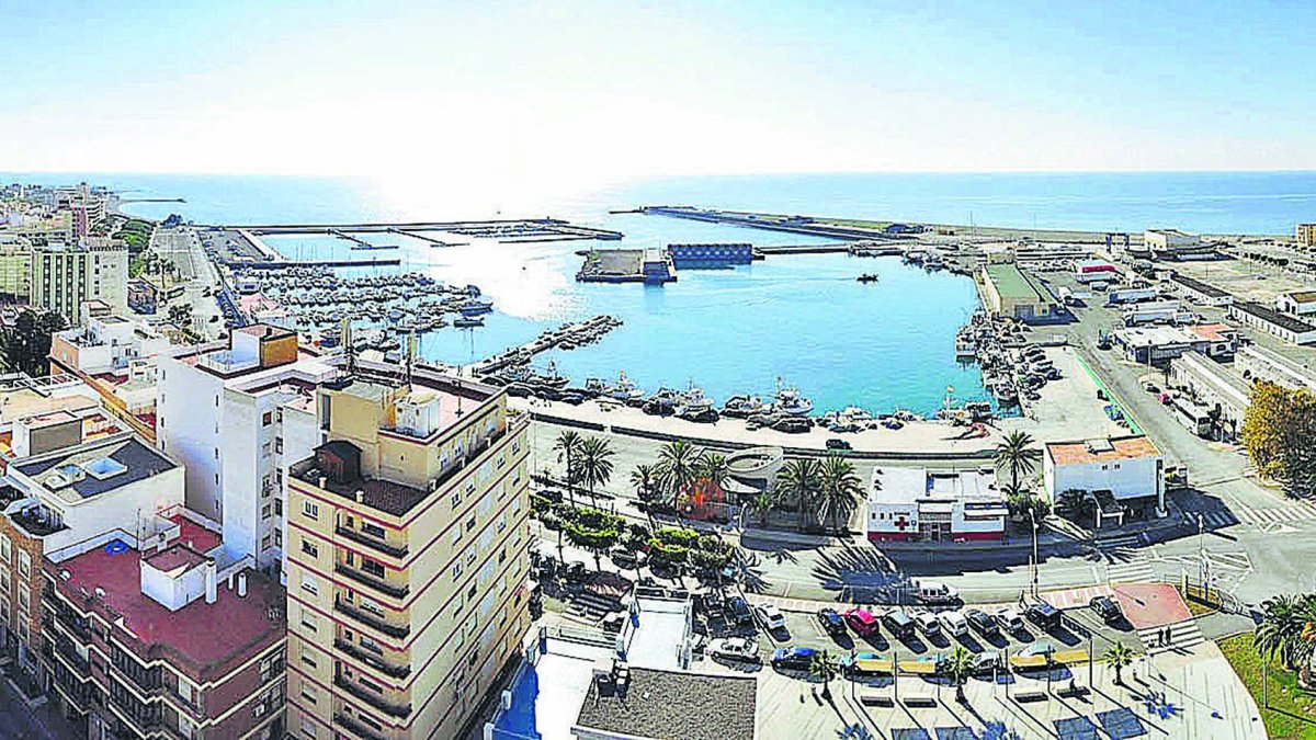 Recorrer las calles de la antigua Abdera es como dar un paseo por las distintas etapas de nuestra historia.