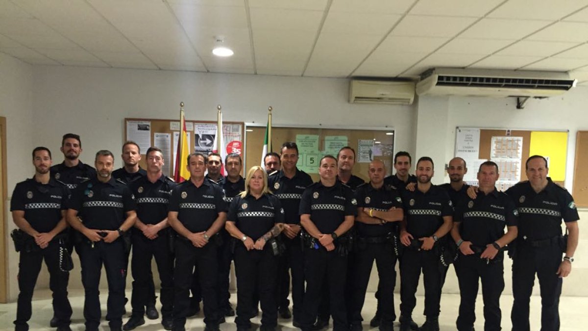 Nuevos uniformes de la Policía Local de Almería