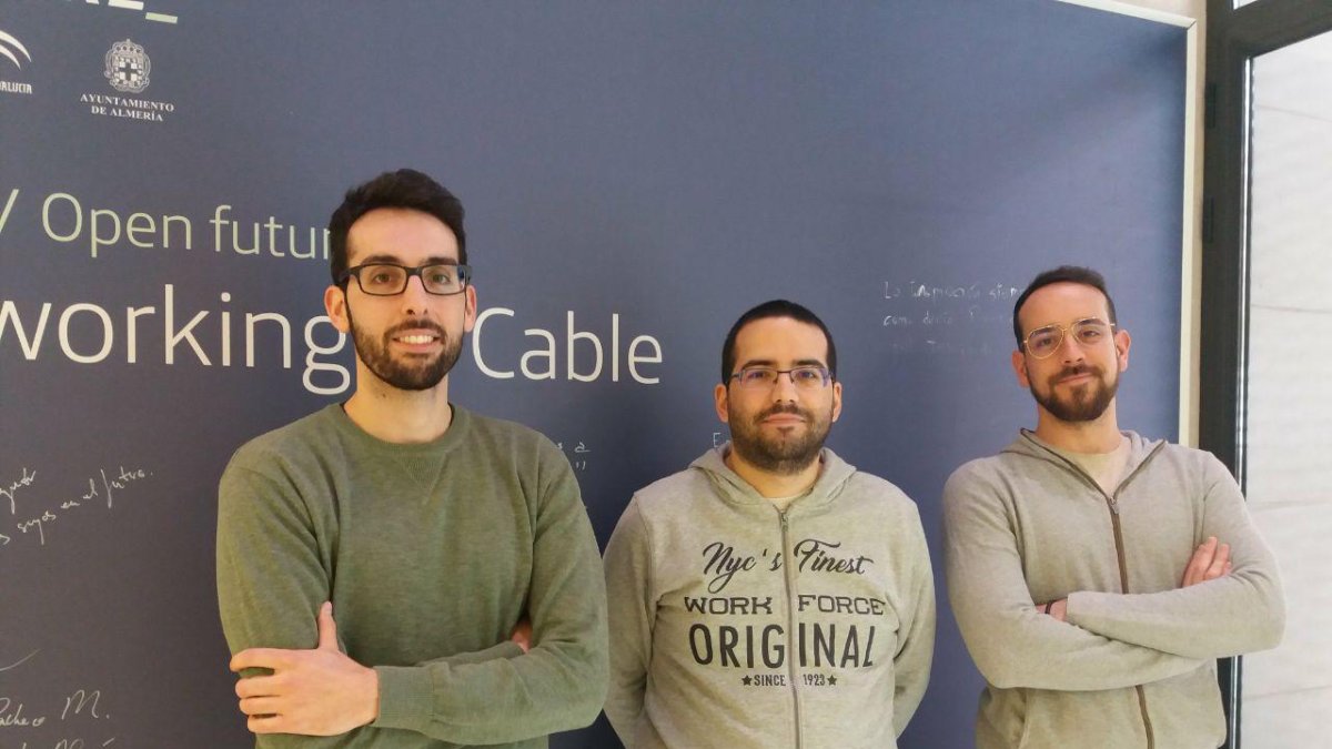 Los integrantes de VitaeSoft en El Cable.